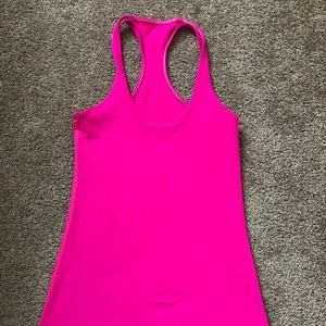 Lululemon tank